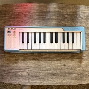 MicroLab Blue MIDI Controller